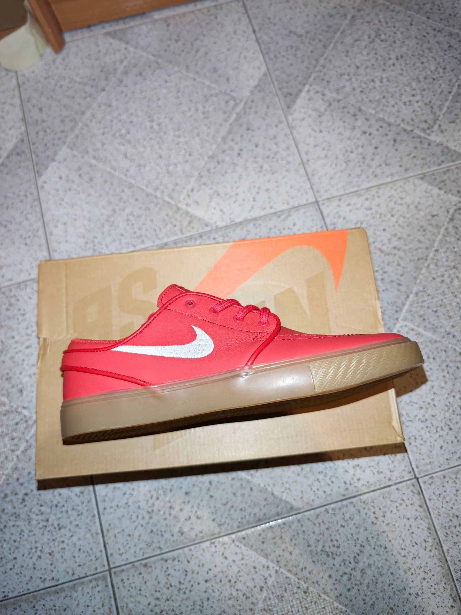 Tênis vermelhos Nike SB tamanho 38,5 – photo 3